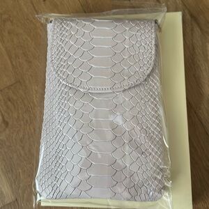 Gigi New York Emmie Crossbody Phone Bag